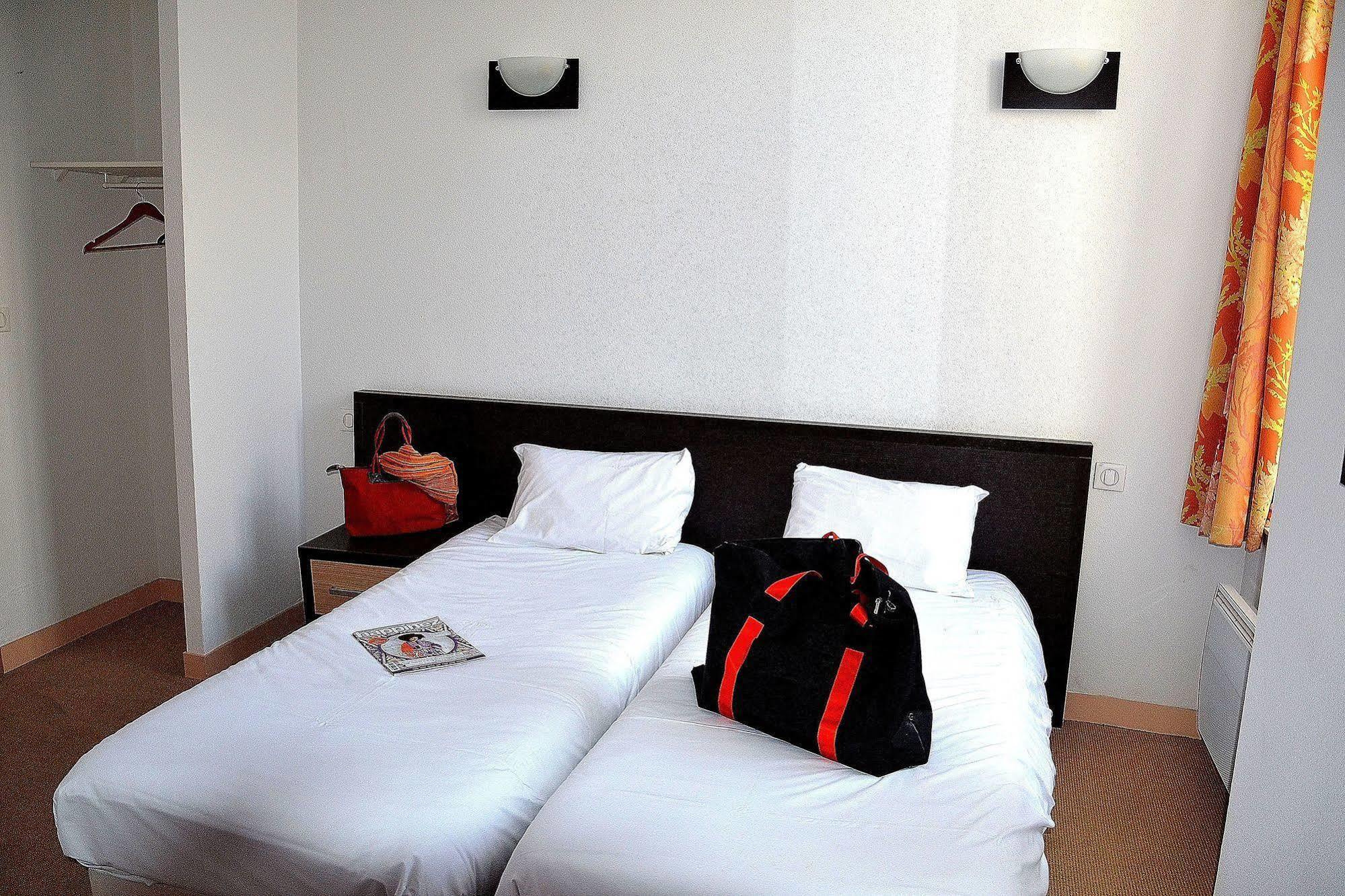 Hotel Les Benedictins Лімож Екстер'єр фото